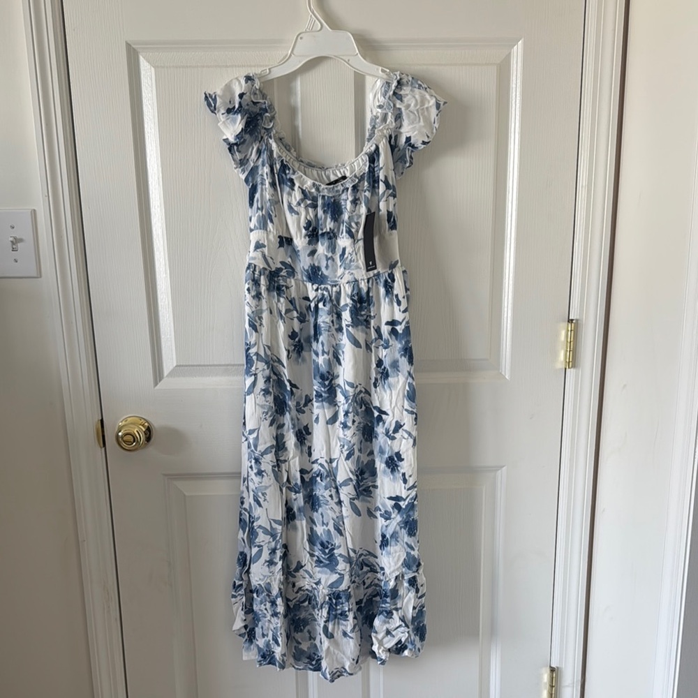 Floral Blue and White Maxi Dress